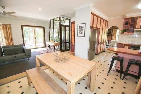 James Close - Accommodation Sydney 3