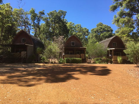 Jarrah Glen Cabins - Sydney 4u 0