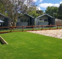 Jaspers Cabins - Sydney 4u