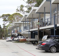 Jervis Bay Holiday Cabins - Accommodation Sydney