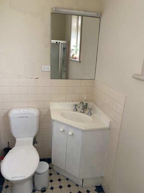 Karatta Beach Cottage - Sydney 4u 2