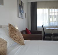 Karinga Motel SureStay Hotel by Best Western - Sydney 4u