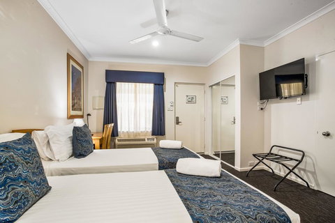 Karratha Central Apartments - Accommodation Sydney 2