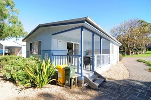 Kendalls Beach Holiday Park - Sydney 4u 0