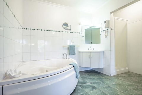 Kerang Valley Resort - Sydney 4u 2