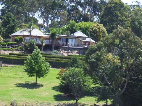 Kiah Country Gardens B&B - Accommodation Sydney 0