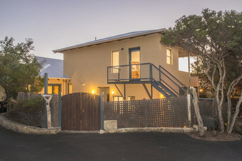 Kilifi Beach House - Accommodation Sydney 1