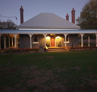Kings Cottage Uralla - Sydney 4u
