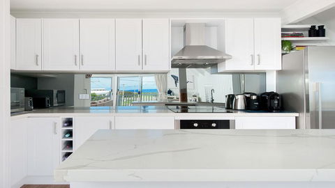 Kingsley Beach House - Boat Harbour - Sydney 4u 2