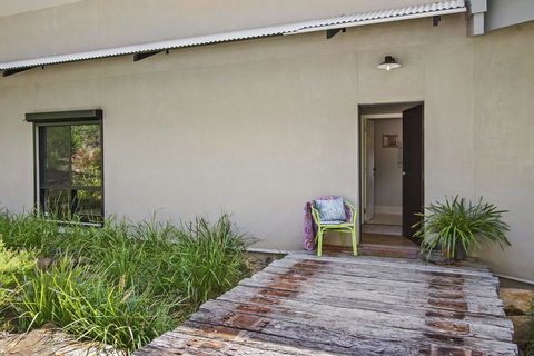 KOALA GULLY - Sydney 4u 1