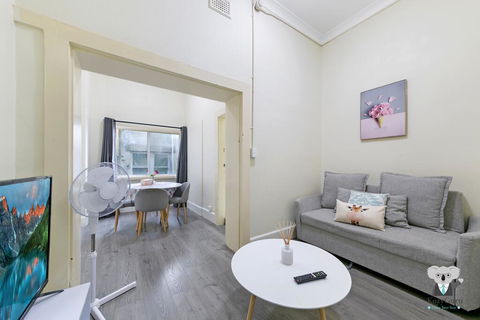 KOZYGURU Kings Cross SKY GARDEN Studio CBD - Accommodation Sydney 2
