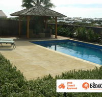 La Mer - Home with a Pool - Sydney 4u