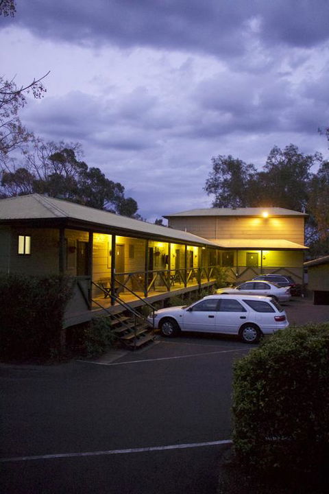 Lake Forbes Motel - Sydney 4u 3