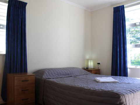 Lake Monduran Holiday Park - Sydney 4u 1
