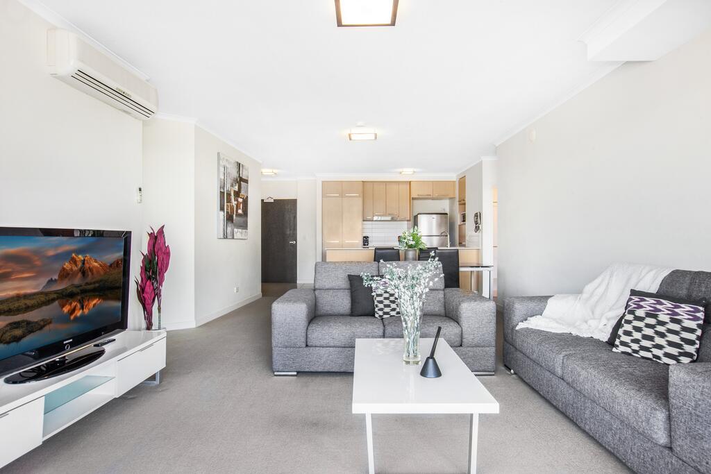 Merrimac QLD Accommodation Sydney