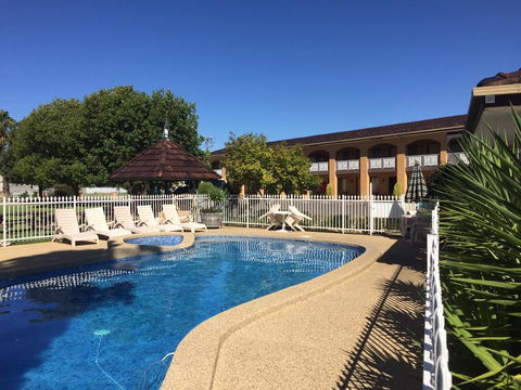 Lakeview Motel - Sydney 4u 3