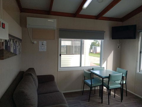 Lang Lang Caravan Park - Sydney 4u 1