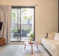 Large Apartment 2 Parking Spots and Pool - Accommodation Sydney