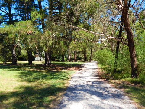 Laurel House - Accommodation Sydney 3