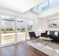 Leichhardt Self-Contained Modern One-Bedroom Apartment 9NOR - Accommodation Sydney