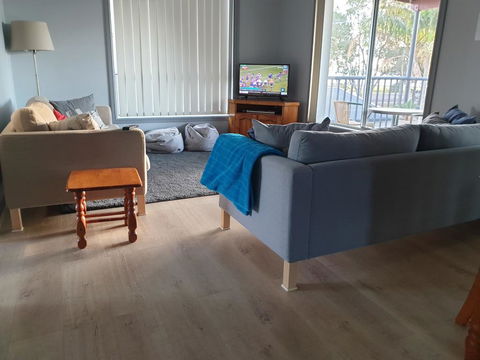 Lemon Tree Waterfront Apartments - Sydney 4u 3
