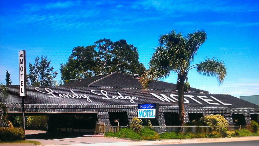 Woodville Park SA Accommodation Sydney