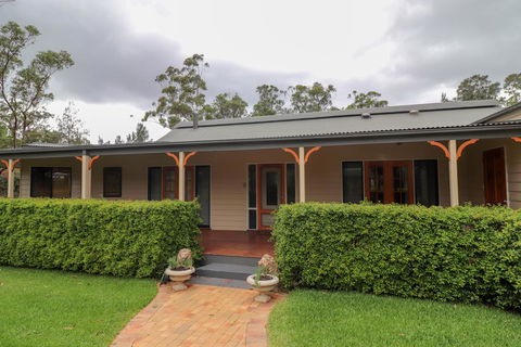 Lumeah House - Sydney 4u 1