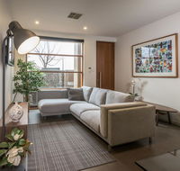 LUXE - Park views Wine Wifi Netflix Garage PETS ok - Sydney 4u