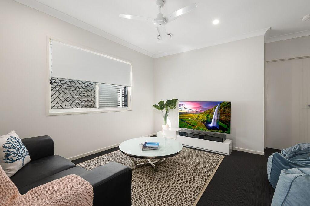 Wishart QLD Sydney 4u