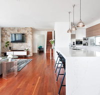 Luxury in Corlette - 4 Drungall Ave - Accommodation Sydney