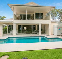 Luxury Living on the Beachfront - Sydney 4u