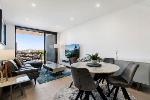Luxury Living With Panoramic Views - Sydney Resort 0