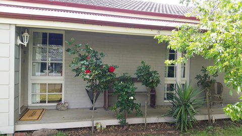 Macedon Ranges Homestay - Sydney 4u 0
