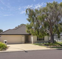 Macs Manor - Sydney 4u