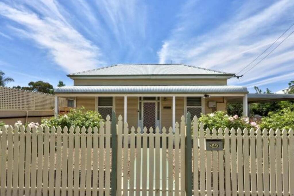 Goodooga NSW Sydney 4u