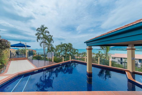 Magnificence At Airlie - Sydney 4u 0