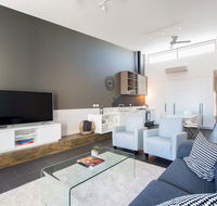Magnificent Apartment  FREE car park near CBD - Sydney 4u