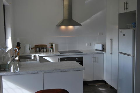 Maple Tree Cottage - Sydney 4u 1