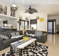 Marilyns Place Private  Spacious  Central - Accommodation Sydney