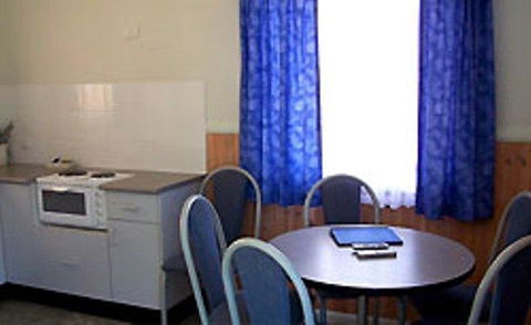 Marina Holiday Park - Sydney 4u 2