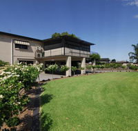 Mayfair Motel - Sydney 4u