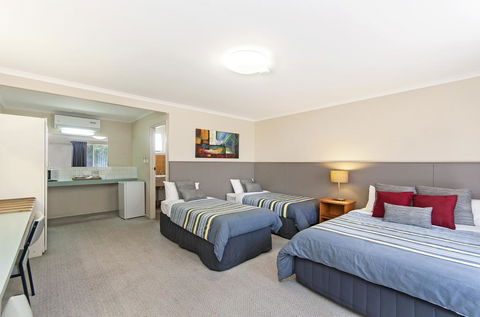 Melaleuca Motel - Accommodation Sydney 1