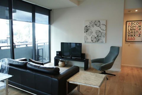 Melbourne Seaviews, Pool & Tennis - Sydney 4u 1