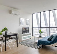 Modern 1 Bedroom Apartment With Rooftop Terrace And Spa - Sydney 4u
