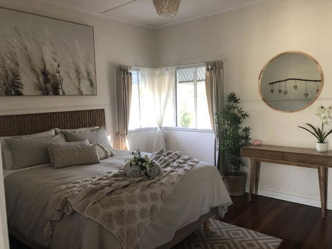 Moongalba Cottage - Sydney 4u 1