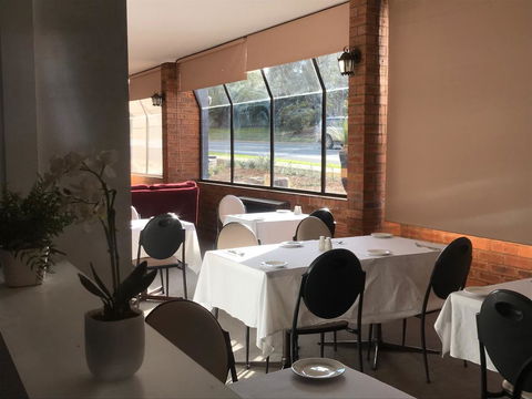 Moonraker Motor Inn - Sydney 4u 2