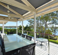 Morisset Bay Waterfront Views Lake House looking over Trinity Marina - Sydney 4u