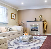 Mountain Retreat Villa - Sydney 4u