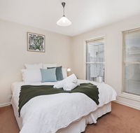 MOYNE VIEWS NO. 2 - Sydney 4u