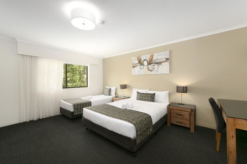 Mt Ommaney Hotel Apartments - Sydney 4u 2